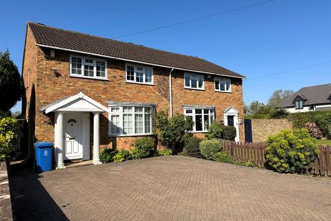 Slough Road, Datchet, Slough, SL3