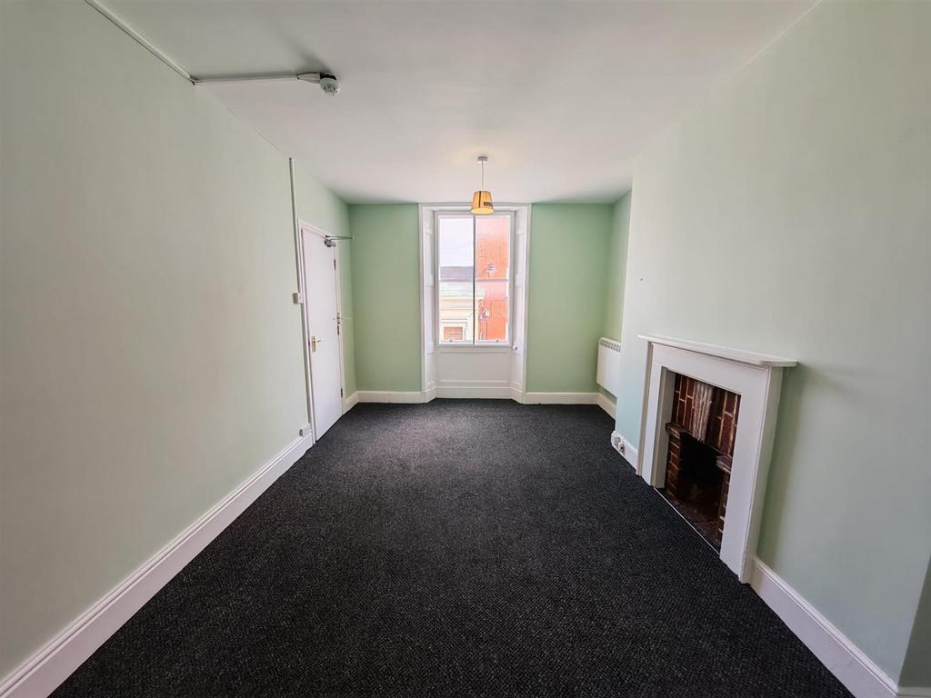 Apartment in Evesham - More