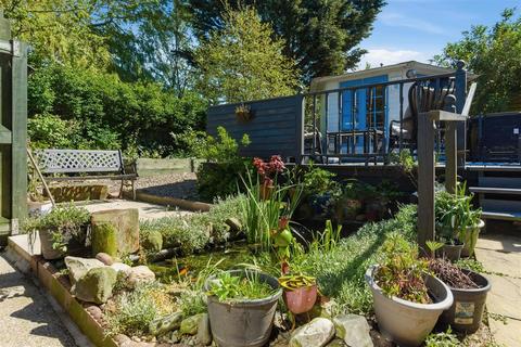 3 bedroom end of terrace house for sale, Rettary Cottages, Patrington, Hull