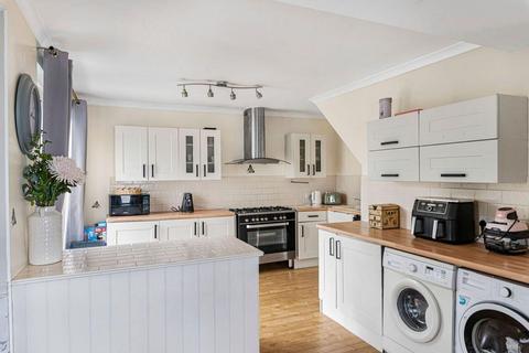 5 bedroom house for sale, Crest View Drive, Petts Wood, Orpington