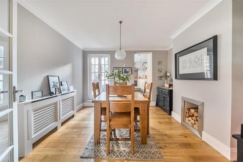 4 bedroom semi-detached house for sale, Sydenham Road, Guildford
