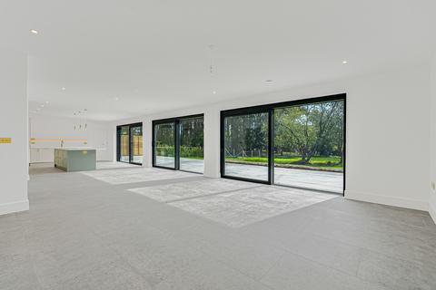 undefined, Ringshall, Berkhamsted, Buckinghamshire, HP4