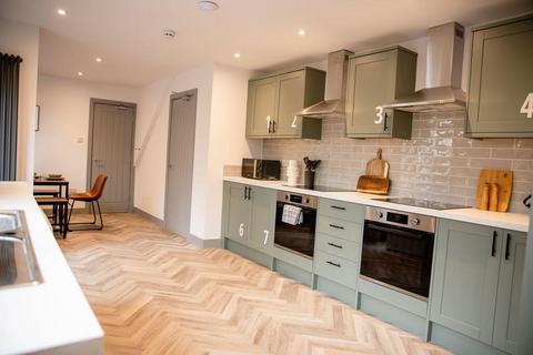 7 bedroom end of terrace house for sale, Hartley Road, Portsmouth PO2