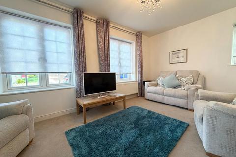2 bedroom end of terrace house for sale, Dame Mary Walk, Halstead CO9