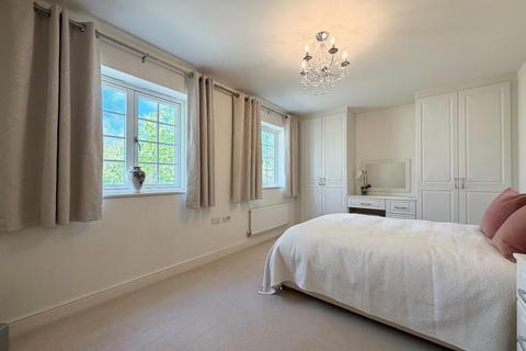 2 bedroom end of terrace house for sale, Dame Mary Walk, Halstead CO9