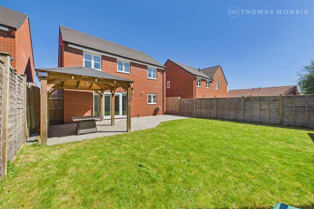 Finding Simple Integrals Longland Crescent, Ramsey PE26 4 bed detached house to rent - £1,750 ...