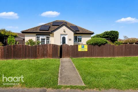 2 bedroom bungalow for sale, Hazel Grove, Sheerness