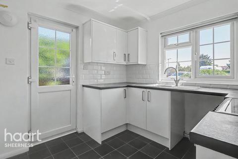 2 bedroom bungalow for sale, Hazel Grove, Sheerness