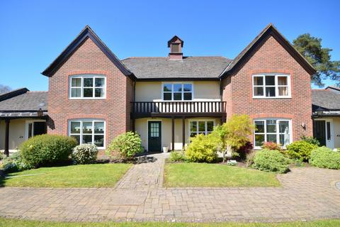 undefined, Mytchett, Camberley, GU16