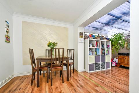 3 bedroom semi-detached house for sale, Barrington Close - Liden, Swindon, SN3