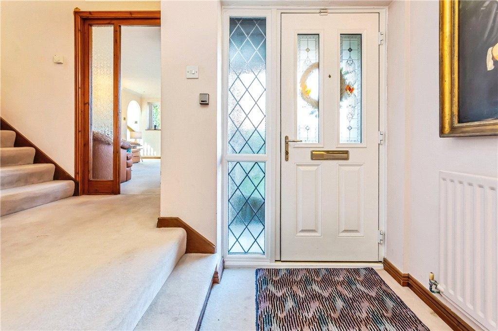 House in London, London Borough of Croydon - View 2