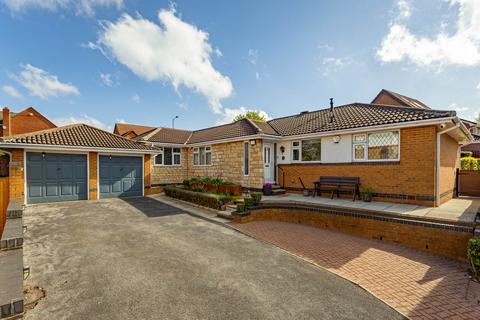 3 bedroom bungalow for sale, Fulford Close, Darton , S75