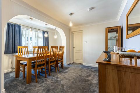 3 bedroom bungalow for sale, Fulford Close, Darton , S75