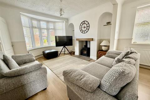 3 bedroom detached house for sale, Davison Road, Darlington