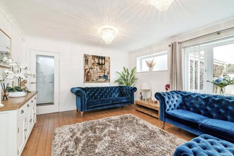 3 bedroom detached house for sale, Sycamore Rise, Nottingham, Nottinghamshire, NG6