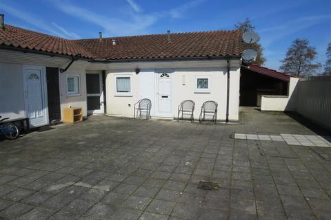 1 bedroom flat to rent, Heelands, Milton Keynes, MK13