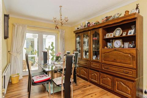 3 bedroom detached house for sale, Birch Road, Newton Abbot
