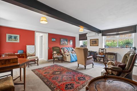 2 bedroom flat for sale, Bridge Street, Wellingborough NN9