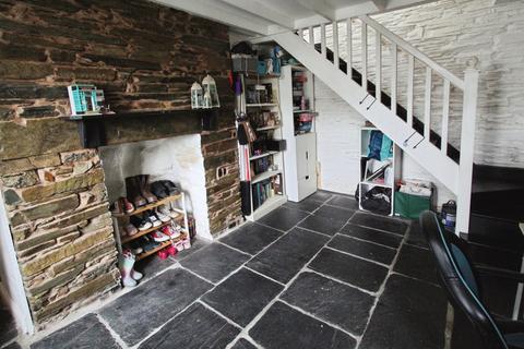 2 bedroom cottage for sale, Pound Street, Liskeard, PL14