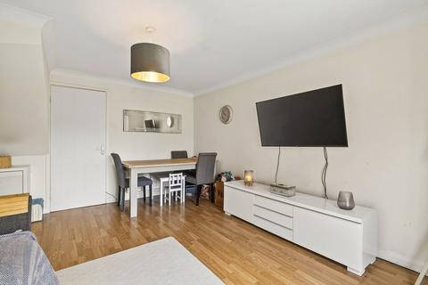2 bedroom semi-detached house for sale, Redgrave Close, Kettering NN15