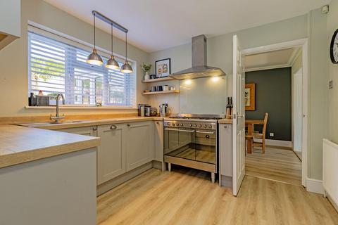 4 bedroom detached house for sale, Bowler Road, Darley Dale, Matlock
