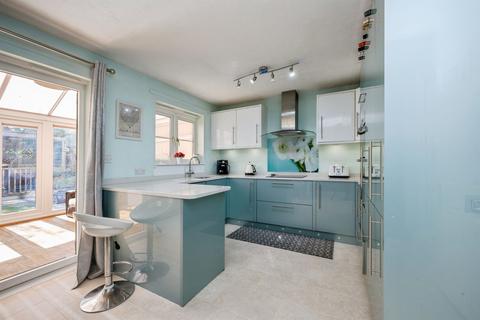 3 bedroom semi-detached house for sale, Acorn Way, Bedford