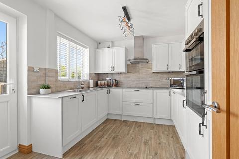 3 bedroom detached bungalow for sale, 53 Waterside, Droitwich, Worcestershire. WR9 8UL