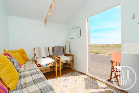 Property for sale, Beach Hut, Pakefield, NR33