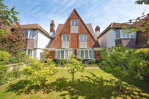 5 bedroom detached house for sale, Norwich Road, Ipswich, Suffolk, IP1