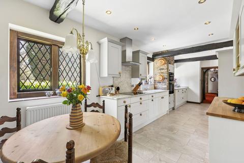 4 bedroom cottage for sale, Norney, Shackleford, GU8