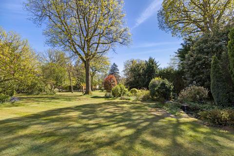 4 bedroom cottage for sale, Norney, Shackleford, GU8