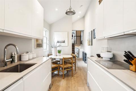 2 bedroom terraced house for sale, Bourne Street, Belgravia, SW1W