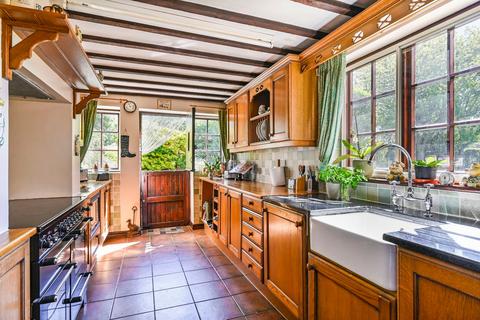4 bedroom semi-detached house for sale, Rolvenden Road, Tenterden, Kent, TN30