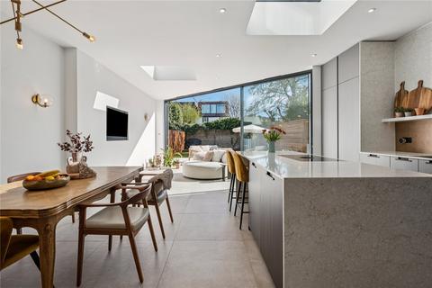 5 bedroom house for sale, Roseneath Road, SW11