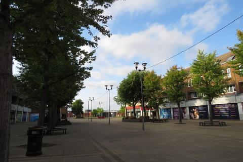 1 bedroom flat to rent, Bushfield Court, PETERBOROUGH, PE2