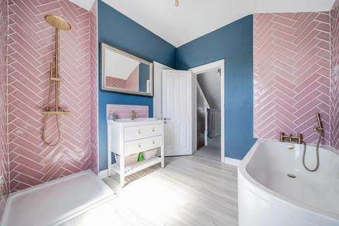 3 bedroom end of terrace house for sale, Godwin Road, Bromley, BR2