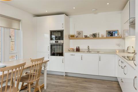 3 bedroom semi-detached house for sale, Monarch Gardens, Tunbridge Wells, Kent, TN2