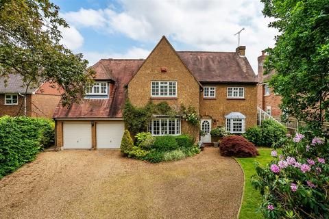 4 bedroom detached house for sale, EASTWICK DRIVE, GREAT BOOKHAM KT23