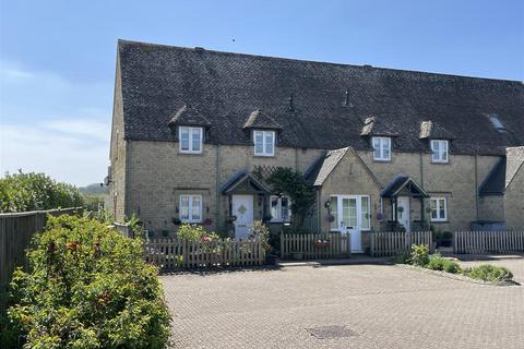 2 bedroom flat for sale, Broadlands Court, Bourton on the Water