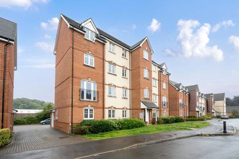 2 bedroom flat for sale, Garstons Way, Holybourne, Alton, Hampshire, GU34