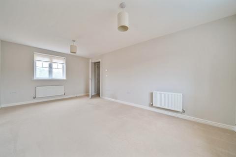 2 bedroom flat for sale, Garstons Way, Holybourne, Alton, Hampshire, GU34