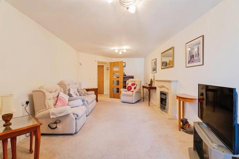 1 bedroom flat for sale, Cotton Lane, Bury St. Edmunds