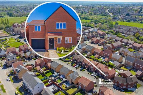 4 bedroom detached house for sale, Poole Avenue, Gedling, NG4 4ND