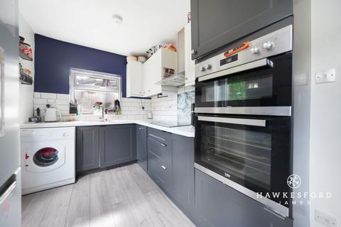 2 bedroom end of terrace house for sale, Harrier Drive, Sittingbourne ME10