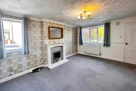 3 bedroom semi-detached house to rent, Grange Court, Doncaster DN5