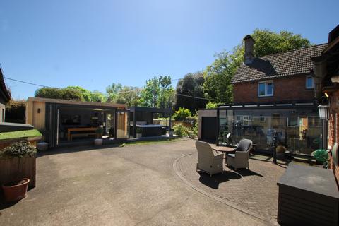 3 bedroom detached house for sale, Rectory Lane Orlingbury, Orlingbury, Kettering, Northamptonshire, NN14
