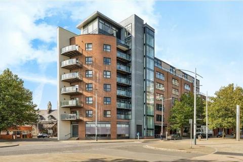 1 bedroom apartment to rent, Princess Way, SWANSEA, SA1