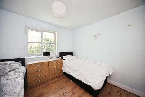 1 bedroom flat for sale, Downs Road, Luton