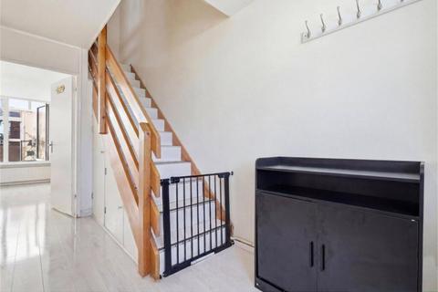 2 bedroom terraced house for sale, Foremark Close, Ilford, Essex, IG6
