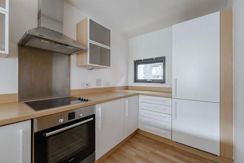 2 bedroom flat for sale, Geoffrey Watling Way, Norwich